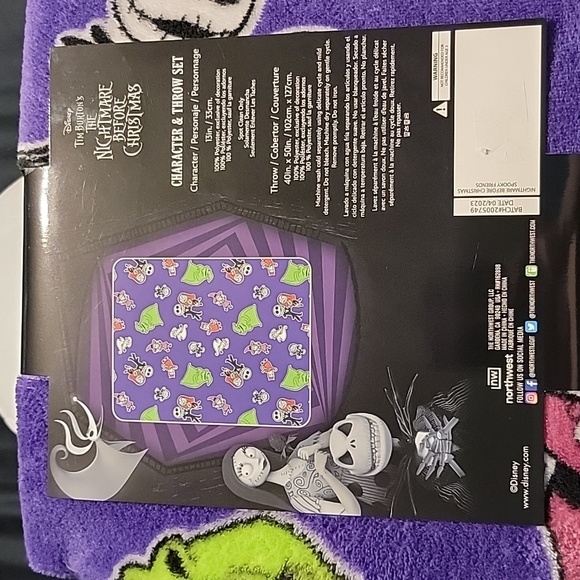 NWT Nightmare Before Christmas character and throw set - Picture 3 of 3